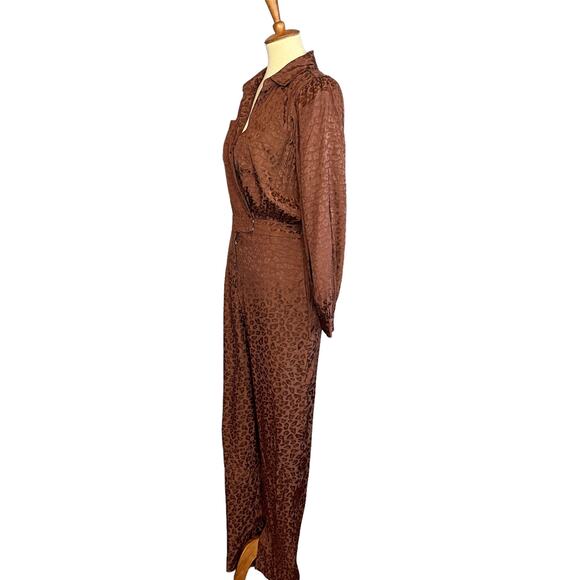 Lovers + Friends Cheyann Satin Jumpsuit Brown SMALL Wrap Split Hem Leopard NEW - Picture 5 of 9